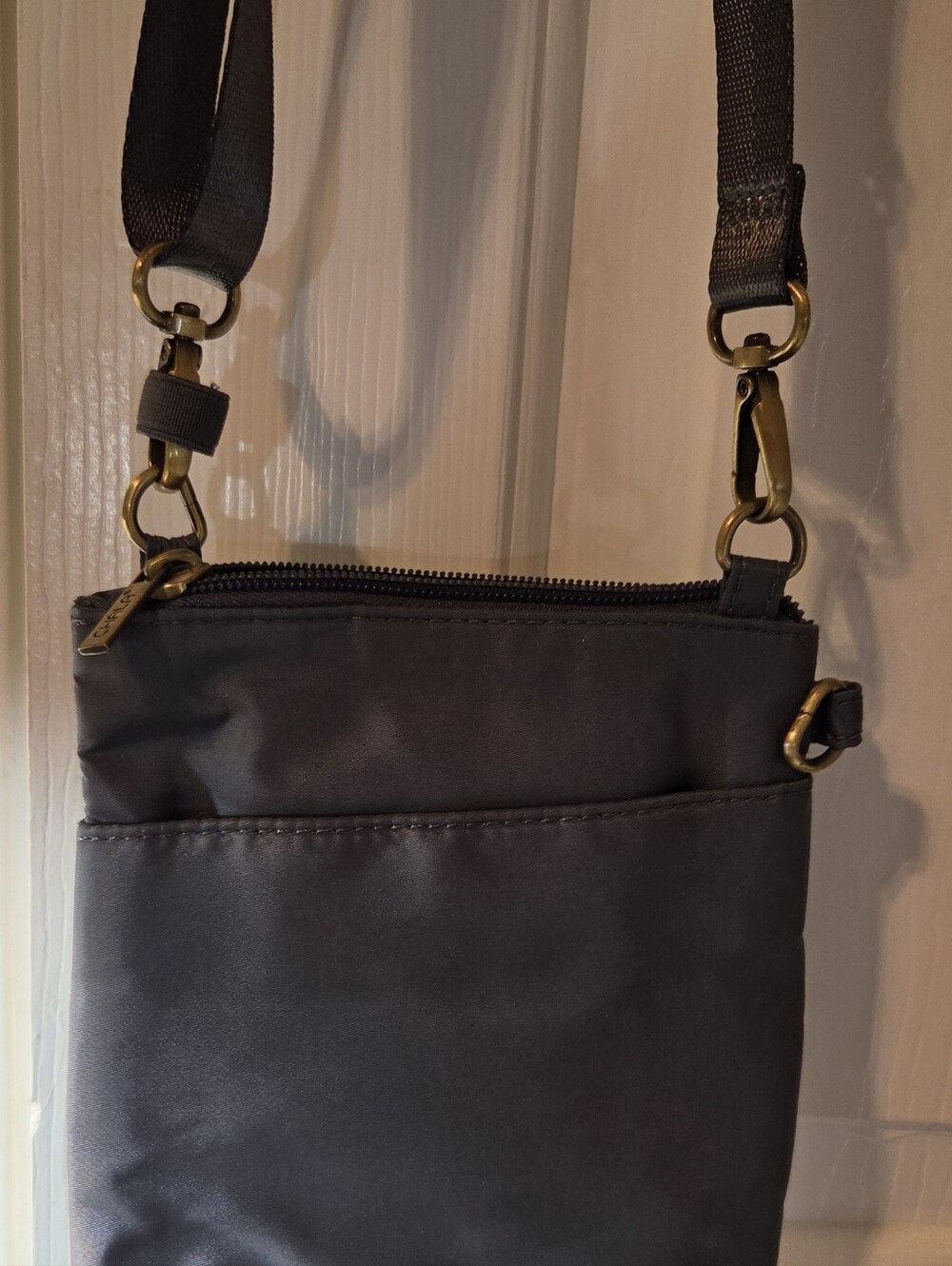 CHALA Women's Teal and Gray Crossbody Bag NWOT - Picture 3 of 13